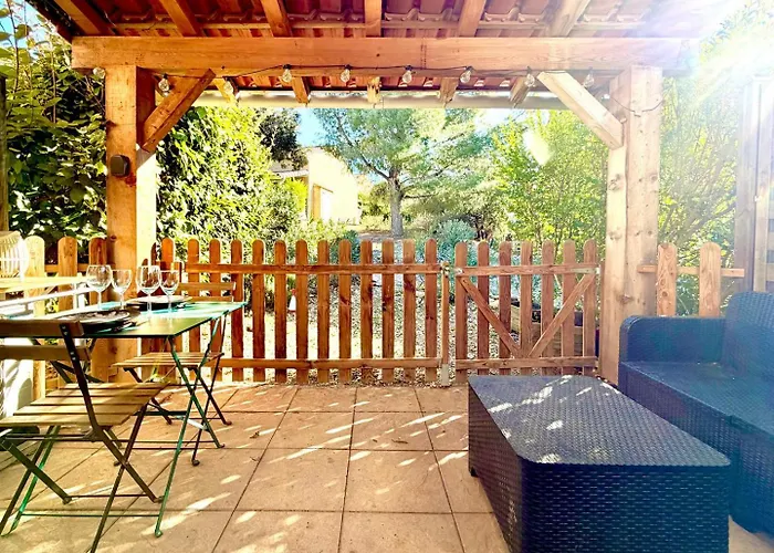 Le Cocon Du Mas, 4 Pers Piscine A كالفيسون